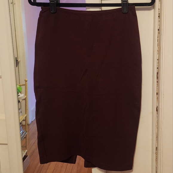 American Apparel Classic Burgundy Pencil Skirt - Picture 1 of 10